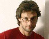 Актер Александр Домогаров назвал женщин старше 27 лет старухами